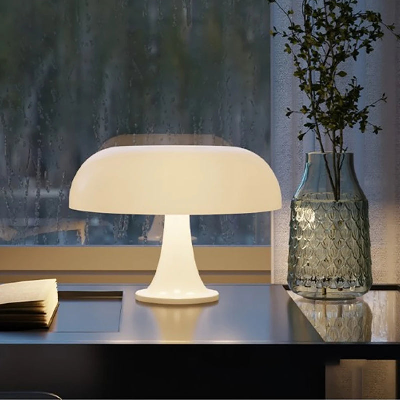 Luminária Cogumelo Estilo Bauhaus - 3 cores de luz